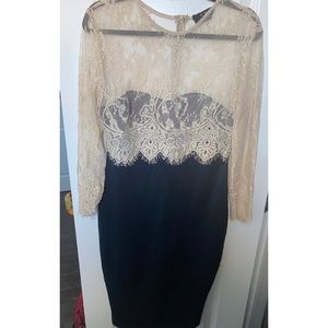 Long sleeve dress with lace